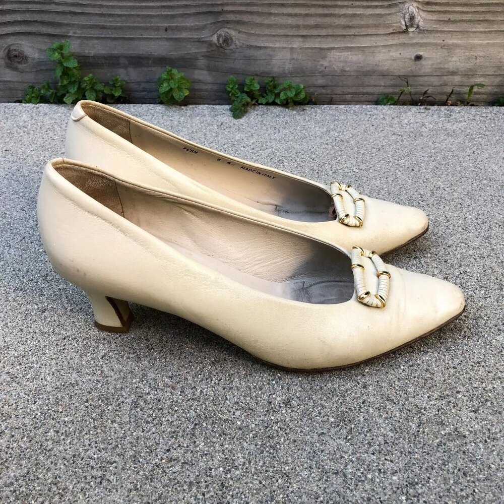 BALLY Italy Leather Heels Shoes Women's 8 M Designer Beige Slip On Short Heel‌